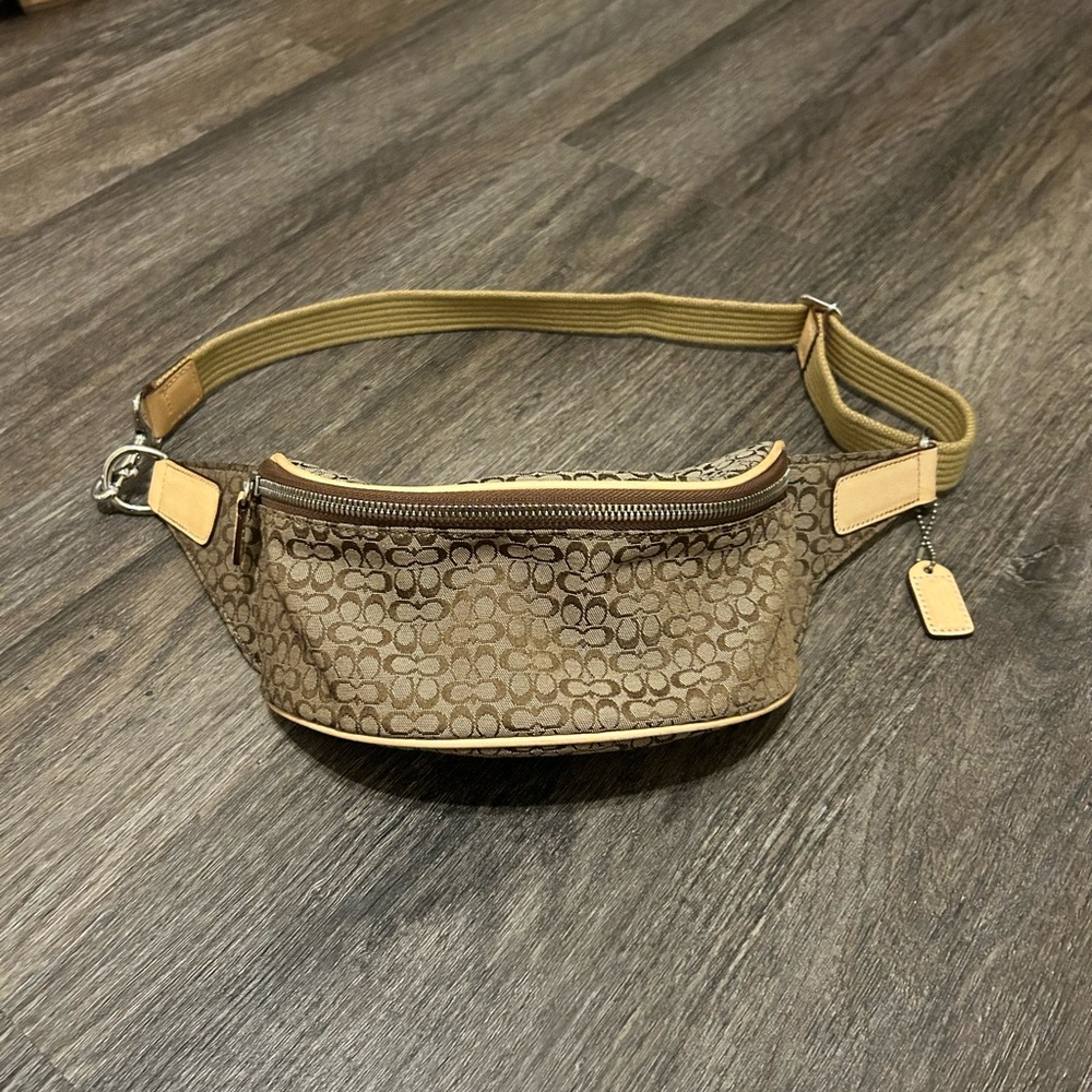Coach Vintage Charter Belt Bag